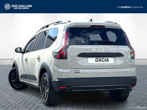 Dacia Jogger HEV 155 Expression Auto - Image 3