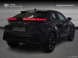 Toyota C-HR PHEV SPORT - Image 2