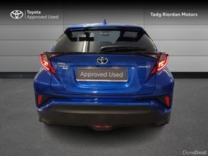 Toyota C-HR 1.8 HYBRID SPORT - Image 4
