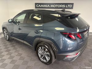 Hyundai Tucson IX35 EXECUTIVE TWO TONE ROOF 5DR - Image 3