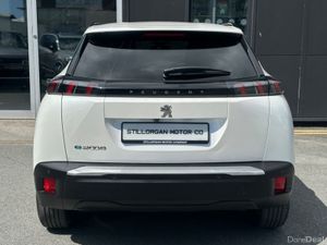 Peugeot 2008 e Allure Auto EV - Image 3