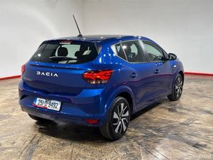 Dacia Sandero 1.0 - MANUAL - MULTI FUNCTION STEERI - Image 4