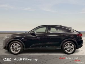 Audi Q5 **DEMO** Sportback E-Hybrid Q SE *Air Susp - Image 4