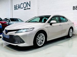 36,000 MILES*HYBRID PLATINUM TOYOTA CAMRY  2.5 AUT - Image 3