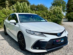 2021 Toyota Camry 2.5 Hybrid Automatic - Image 2