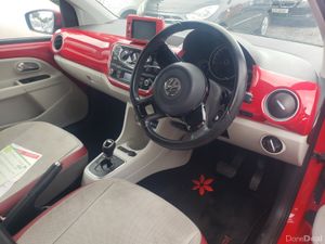 Volkswagen up! 2013 - Image 4
