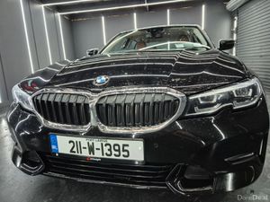 BMW 3-Series 2021 - Image 3