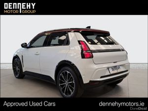 Renault 5 iconic 52kWh 150hp - Image 4