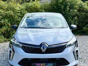 2024 Renault Clio Evolution TCe 90 Manual - Image 3