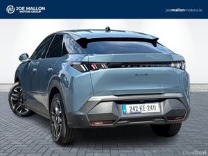 Peugeot 3008 1.2 MHEV PureTech 136bhp eDCS6 Allure - Image 3