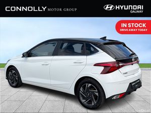 Hyundai i20 1.2 Launch Edition 2 Tone Roof - Image 4