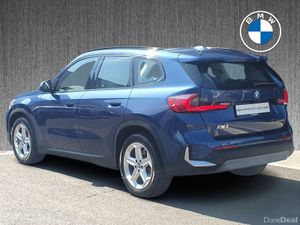 BMW iX1 eDrive20 Sport - Image 3