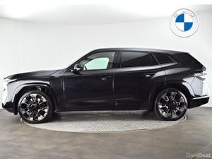 BMW XM 50e - Image 3