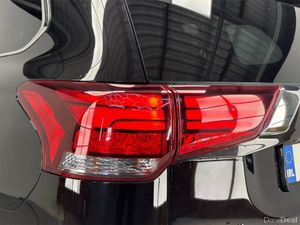 Mitsubishi Outlander PHEV S-EDITION 4DR AUTO **INF - Image 3