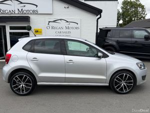 Volkswagen Polo (132) 1.2 COMFORTLINE TECHNOLOGY A - Image 2