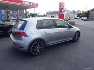 Volkswagen Golf 1.6 TDI SE NAV BLUEMOTION 115PS 5D - Image 4