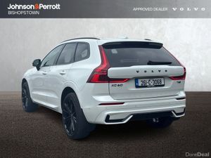 Volvo XC60 T6 350bhp AWD PHEV Plus Black Edition - Image 4