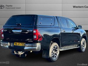 Toyota Hilux 2.8 D-4D Invincible Auto 4WD Euro 6 ( - Image 2