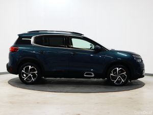 *63* 2022 Citroen C5 Aircross 1.6 SHINE - Image 3