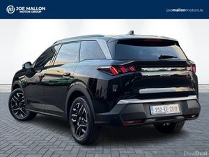 Peugeot 5008 Allure Hybrid AUTO - Image 2
