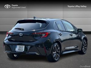 Toyota Corolla COROLLA HYBRID SPORT 1.8 H/B - Image 2