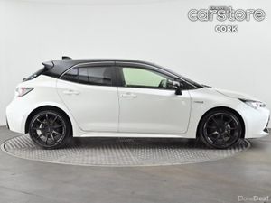 Toyota Corolla 1.8 Hybrid Auto - Image 3