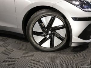 Hyundai IONIQ 6 Elegance 77 KwH EV Saloon - Image 4