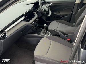 Skoda Fabia SELECTION 1.0 80 BHP 5DR *1 OWNER - PR - Image 4