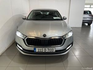 Skoda Octavia STYLE 1.0 TSI 110HP 5DR - Image 2