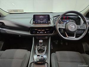 Nissan Qashqai 1.3 PET MILD HYBRID SV - Image 4