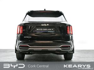 Kia Sorento K3 4X2 Diesel Auto 7 seats - Image 3