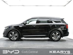 Kia Sorento K3 4X2 Diesel Auto 7 seats - Image 4