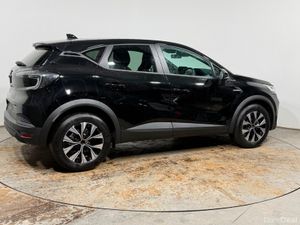 Renault Captur Hatchback Evolution - Image 2
