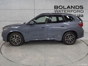 BMW iX1 eDrive20 M Sport - Image 3