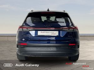 Audi Q4 e-tron E-TRON 45 BLACK EDITION QUATTRO A/T - Image 4