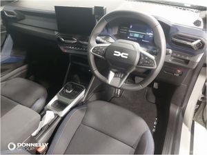 Dacia Duster Estate Journey - Image 4