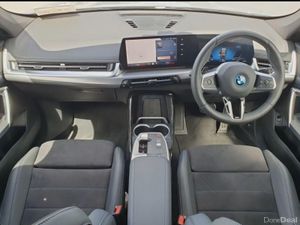 BMW iX1 eDrive20 M Sport - Image 4