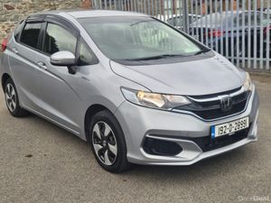 HONDA FIT 1.5 HYBRID AUTOMATIC €8,990 - Image 2