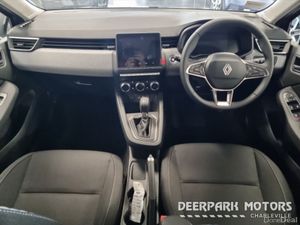 Renault Clio E-TECH Hybrid 145 Auto Evolution - Image 2