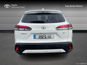 Toyota Corolla Cross - Save EUR 6,845 – Spor - Image 4
