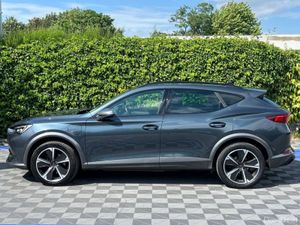Cupra Formentor V1 1.5 HYBRID AUTO // PARKING SENS - Image 3