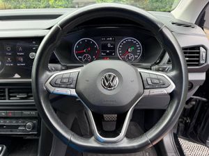 Volkswagen T-Cross FIRST EDITION 1.0 TSI AUTO // A - Image 4