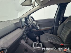 Dacia Sandero Stepway TCe 90 STEPWAY Expression - Image 4