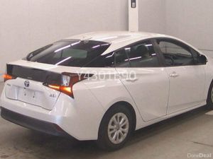2022 Toyota Prius - Image 4