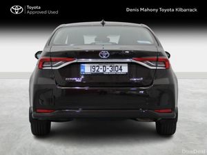 Toyota Corolla HYBRID LUNA SALOON - Image 4