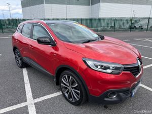 Renault Kadjar 1.5 DCI, SIGNATURE MODEL, LOW MILEA - Image 3