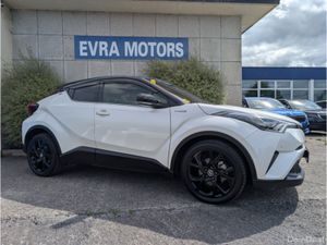 Toyota C-HR SOL NERO AUTOMATIC HYBRID 1.8 PETROL / - Image 3
