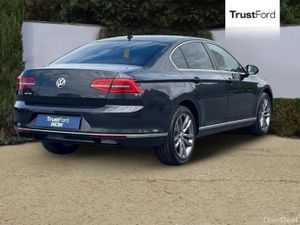 Volkswagen Passat 1.8 TSI 180 GT 4dr DSG [Panorami - Image 4