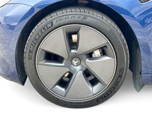 Tesla Model 3 RWD - Image 4