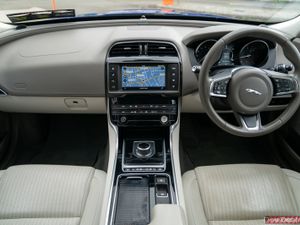 2017 Jaguar XE 2.0 D Portfolio Auto 180BHP - Image 3